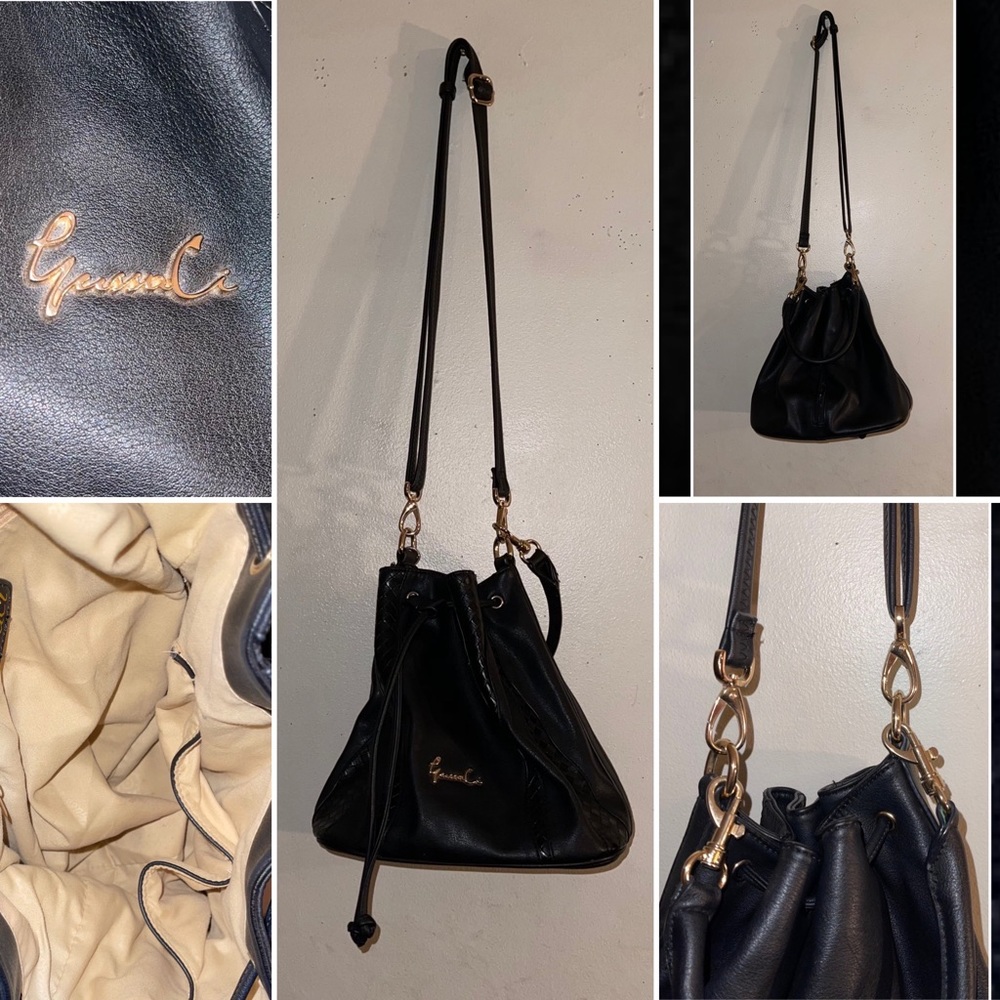 Gussaci Bucket Bag